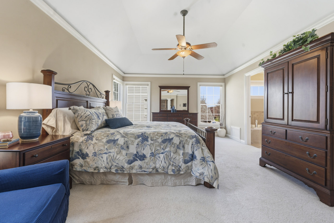 40W378 Francis Bret Harte Street, St. Charles, IL 60175