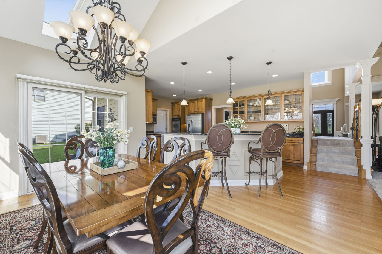 40W378 Francis Bret Harte Street, St. Charles, IL 60175