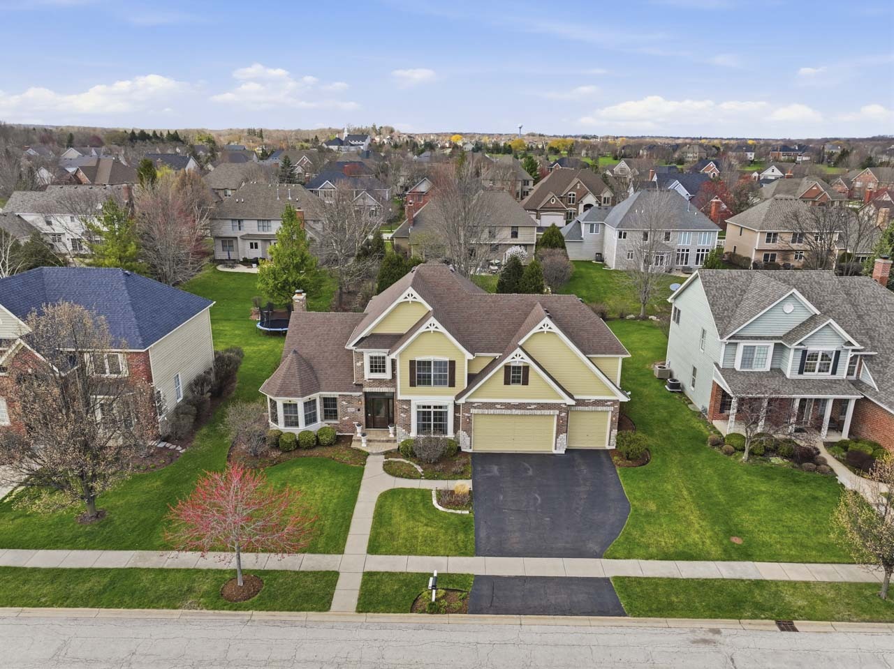 40W378 Francis Bret Harte Street, St. Charles, IL 60175