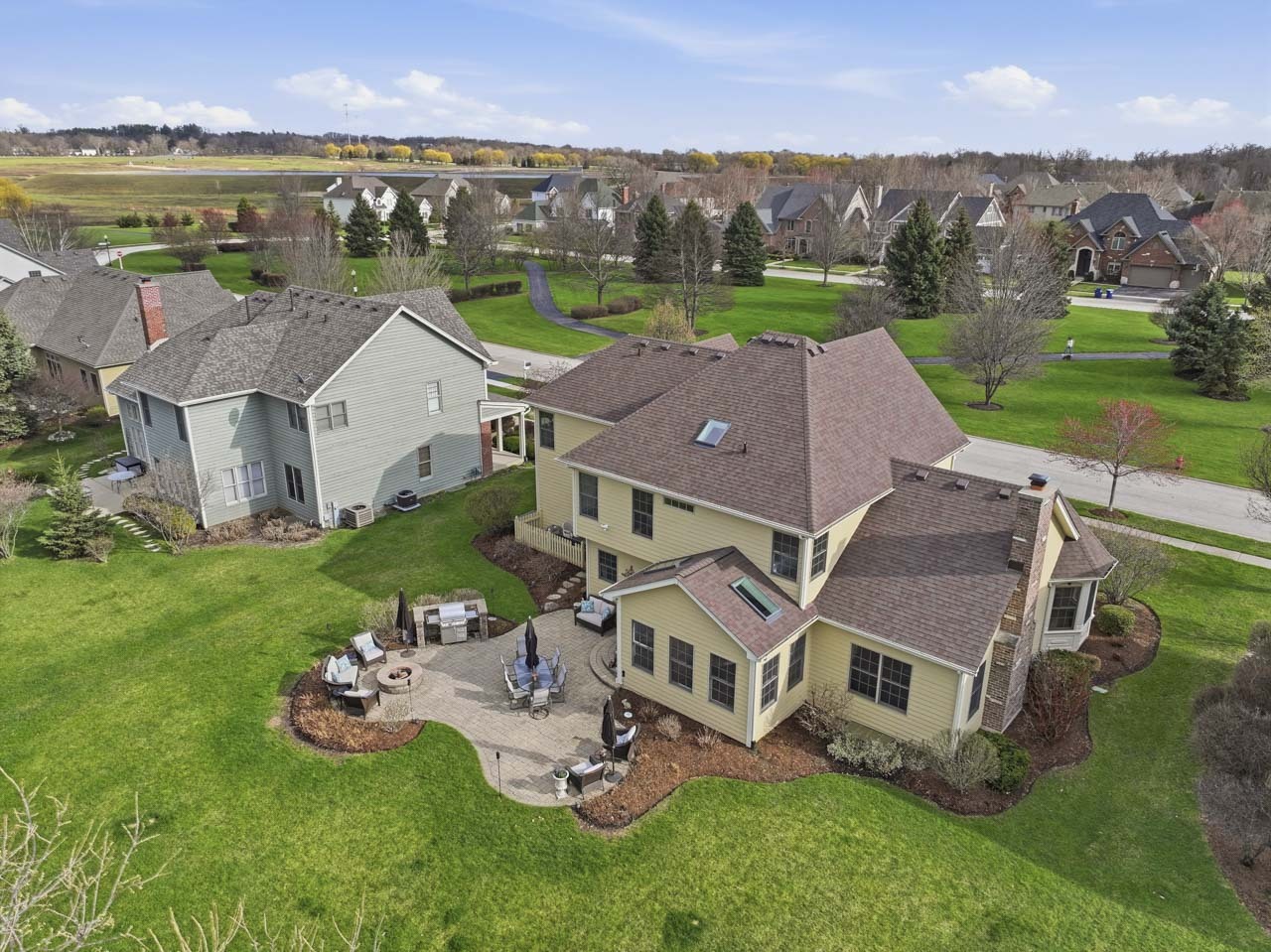 40W378 Francis Bret Harte Street, St. Charles, IL 60175