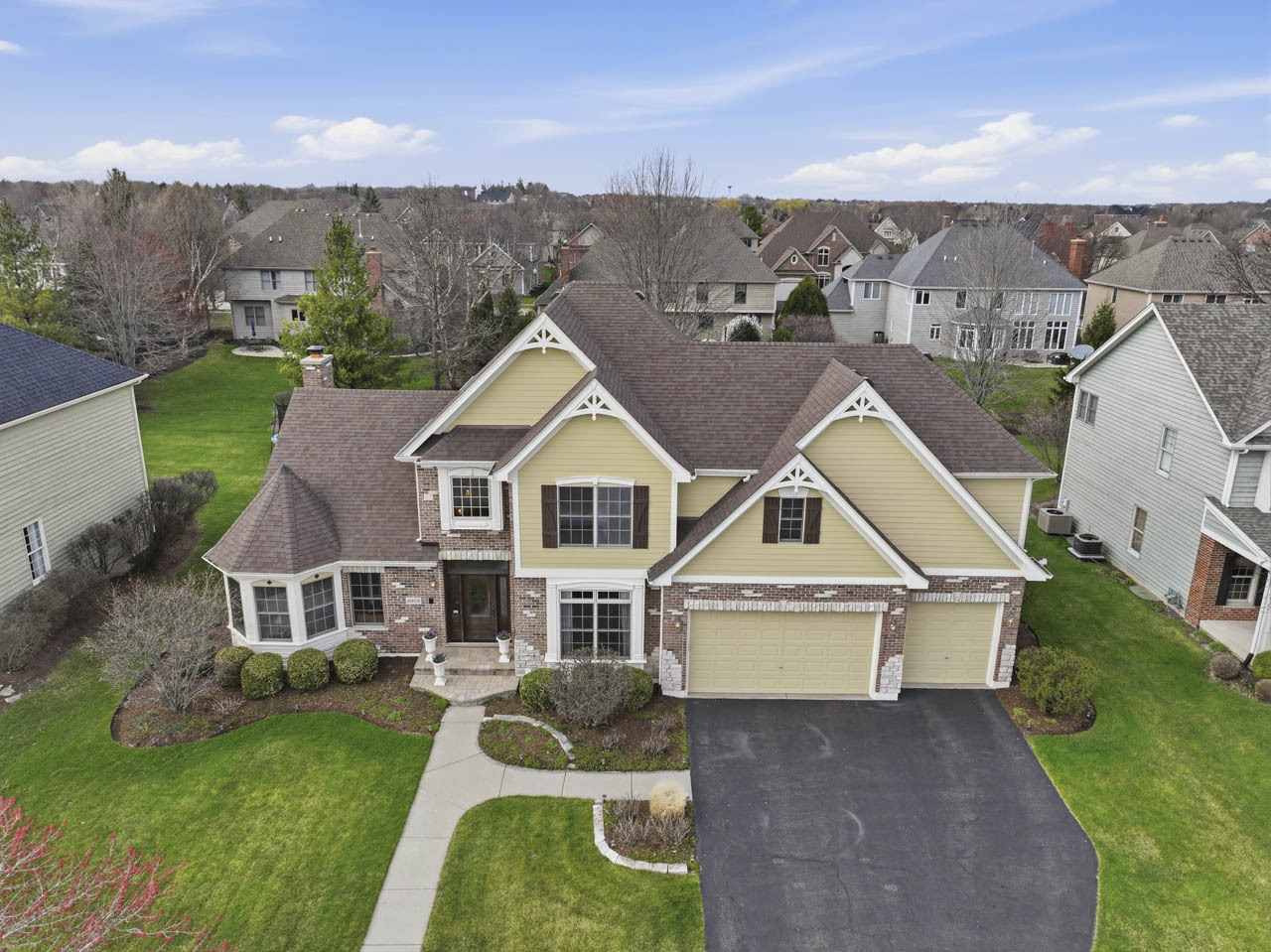 40W378 Francis Bret Harte Street, St. Charles, IL 60175