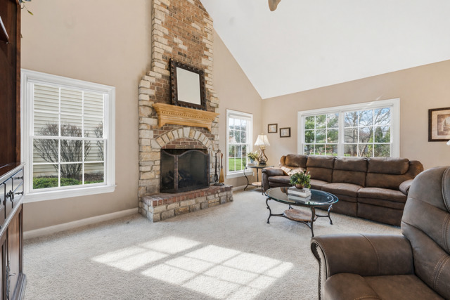 40W378 Francis Bret Harte Street, St. Charles, IL 60175