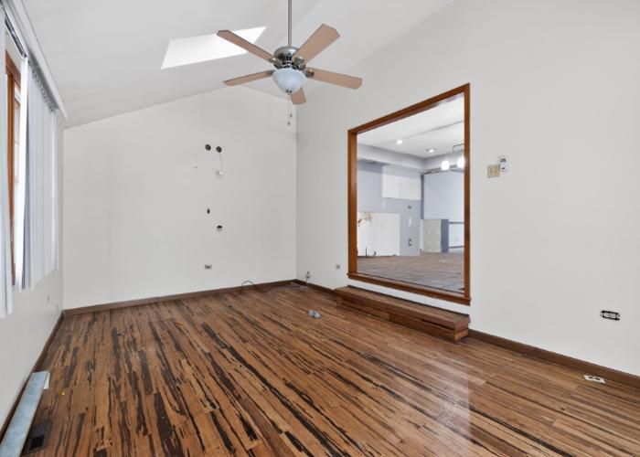 25042 S Whispering Oaks Lane, Crete, IL 60417