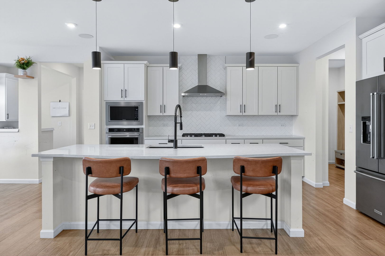 Naperville, IL 60563