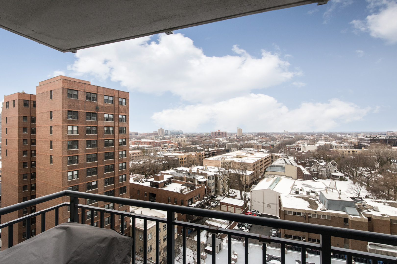 3430 N Lake Shore Drive #14N, Chicago, IL 60657