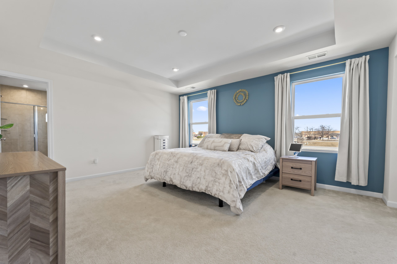 3211 Semple Way, Mundelein, IL 60060