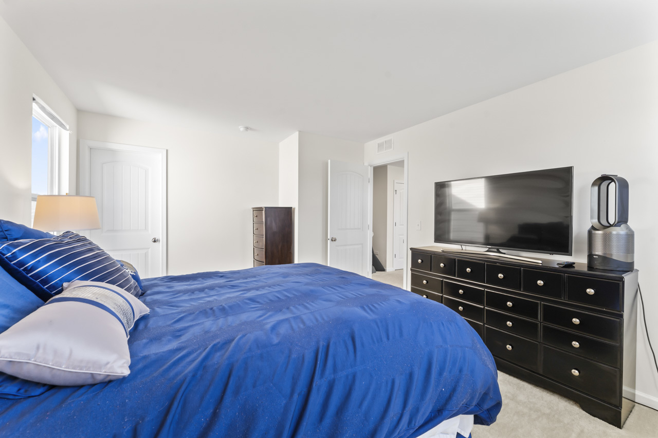 3211 Semple Way, Mundelein, IL 60060