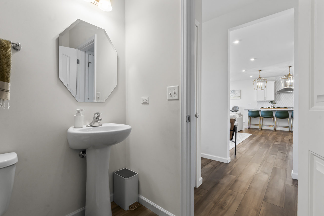 3211 Semple Way, Mundelein, IL 60060