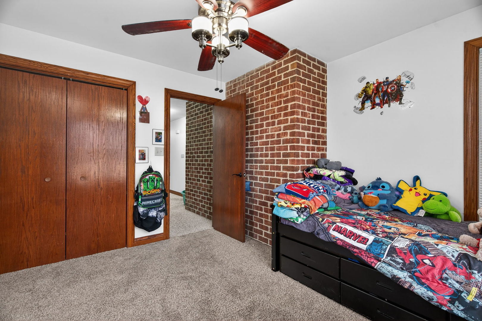 1707 N 2479th Road, Ottawa, IL 61350