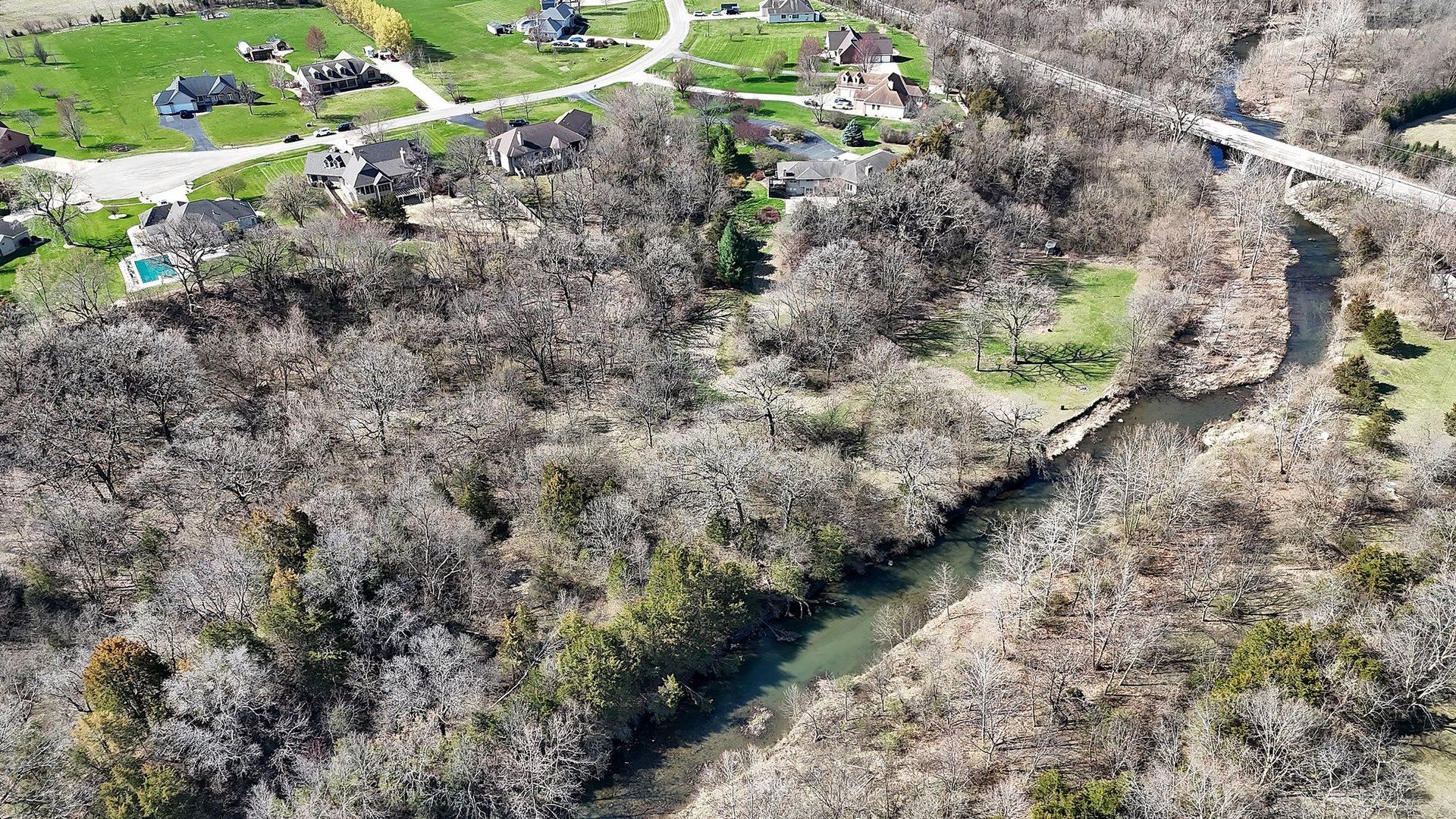 1707 N 2479th Road, Ottawa, IL 61350