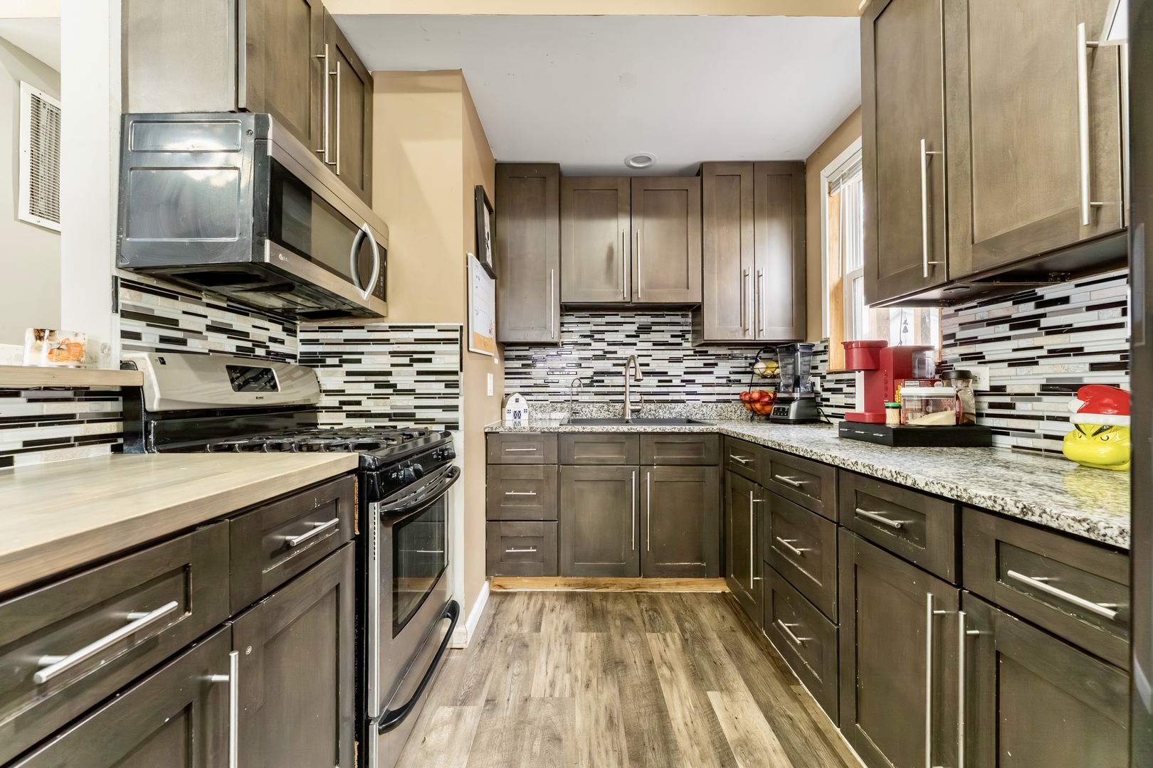 847 Foran Lane, Aurora, IL 60506