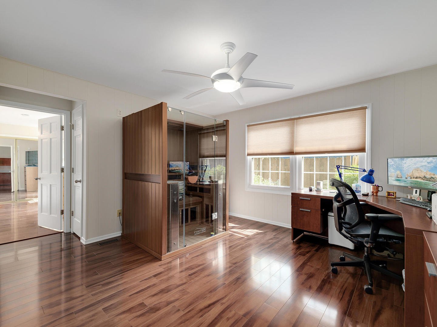 2043 Spring Green Drive, Wheaton, IL 60189