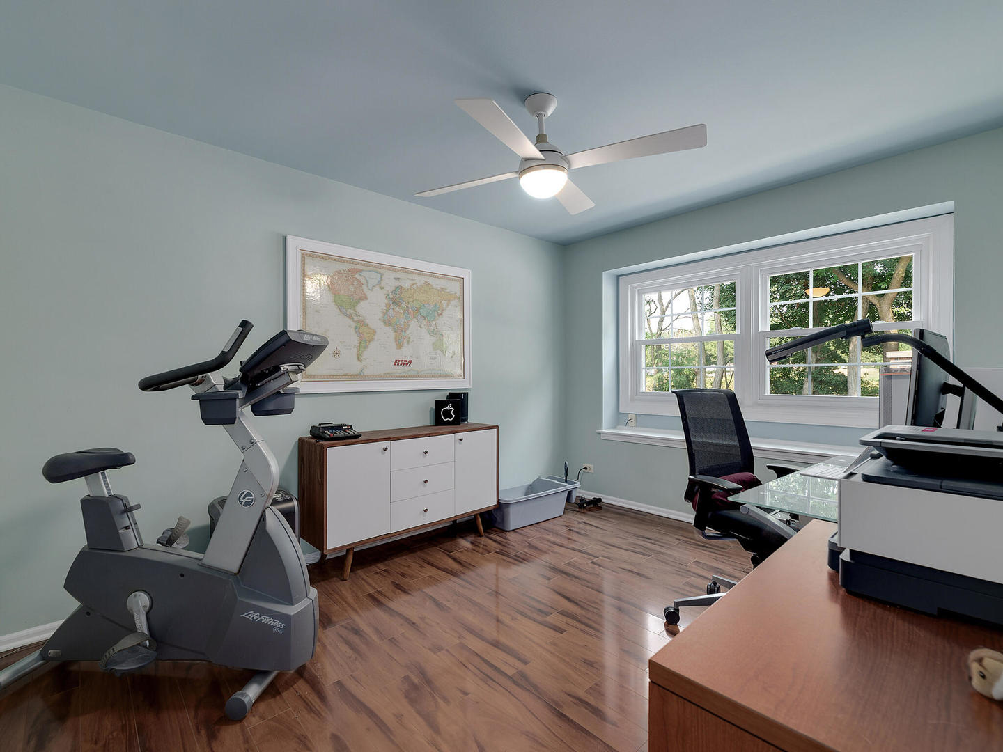 2043 Spring Green Drive, Wheaton, IL 60189