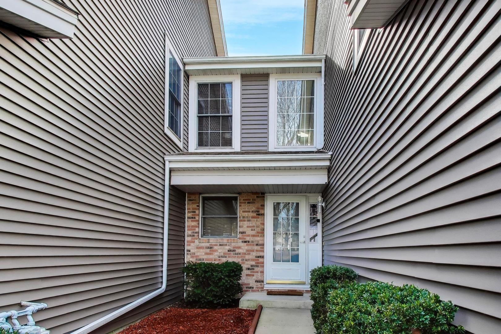 1015 E Wilson Avenue #7, Lombard, IL 60148