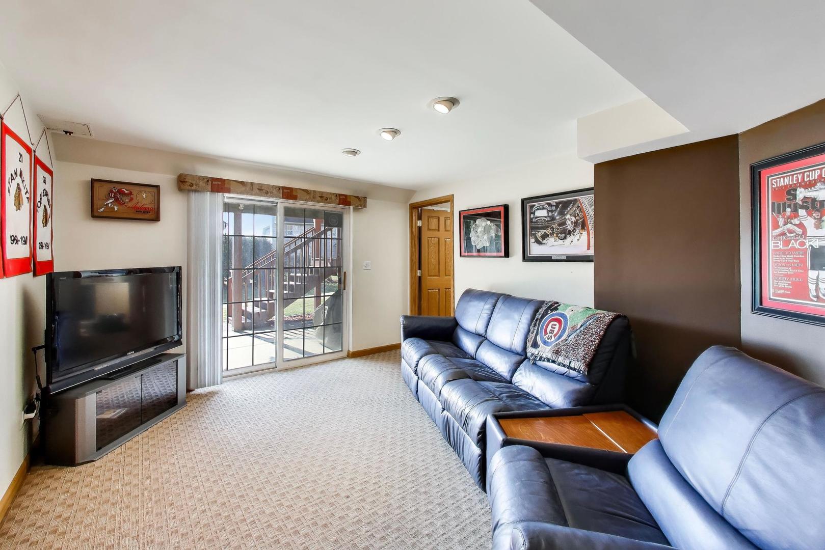 1015 E Wilson Avenue #7, Lombard, IL 60148