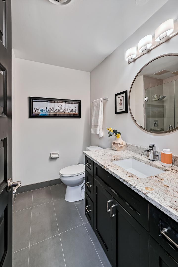 1409 Burr Oak Road #111A, Hinsdale, IL 60521