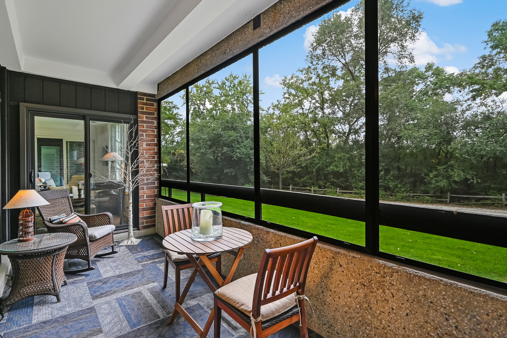 1409 Burr Oak Road #111A, Hinsdale, IL 60521