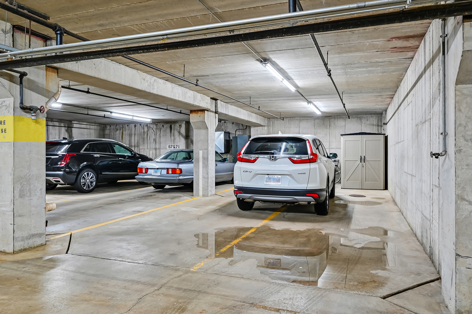 1409 Burr Oak Road #111A, Hinsdale, IL 60521