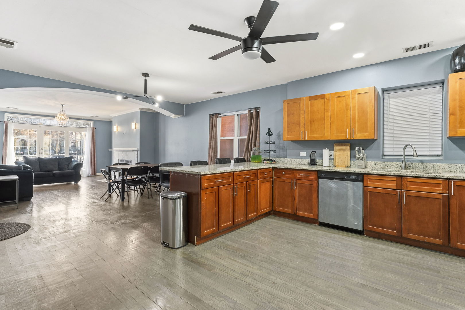 4736 S DREXEL Boulevard #1S, Chicago, IL 60615