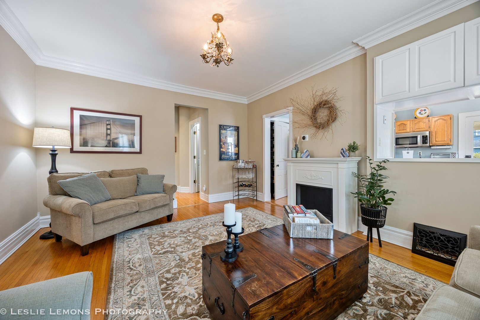 4713 Forest Avenue, Downers Grove, IL 60515