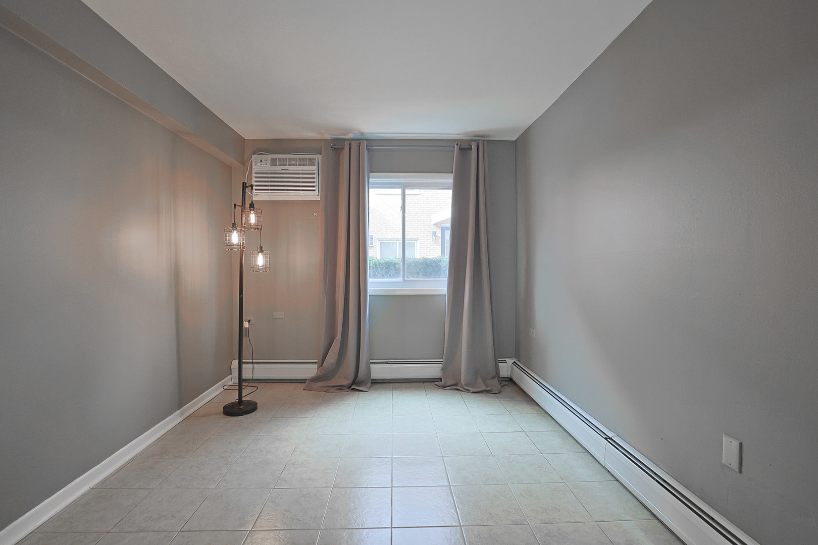 6111 W 64th Place #2, Chicago, IL 60638