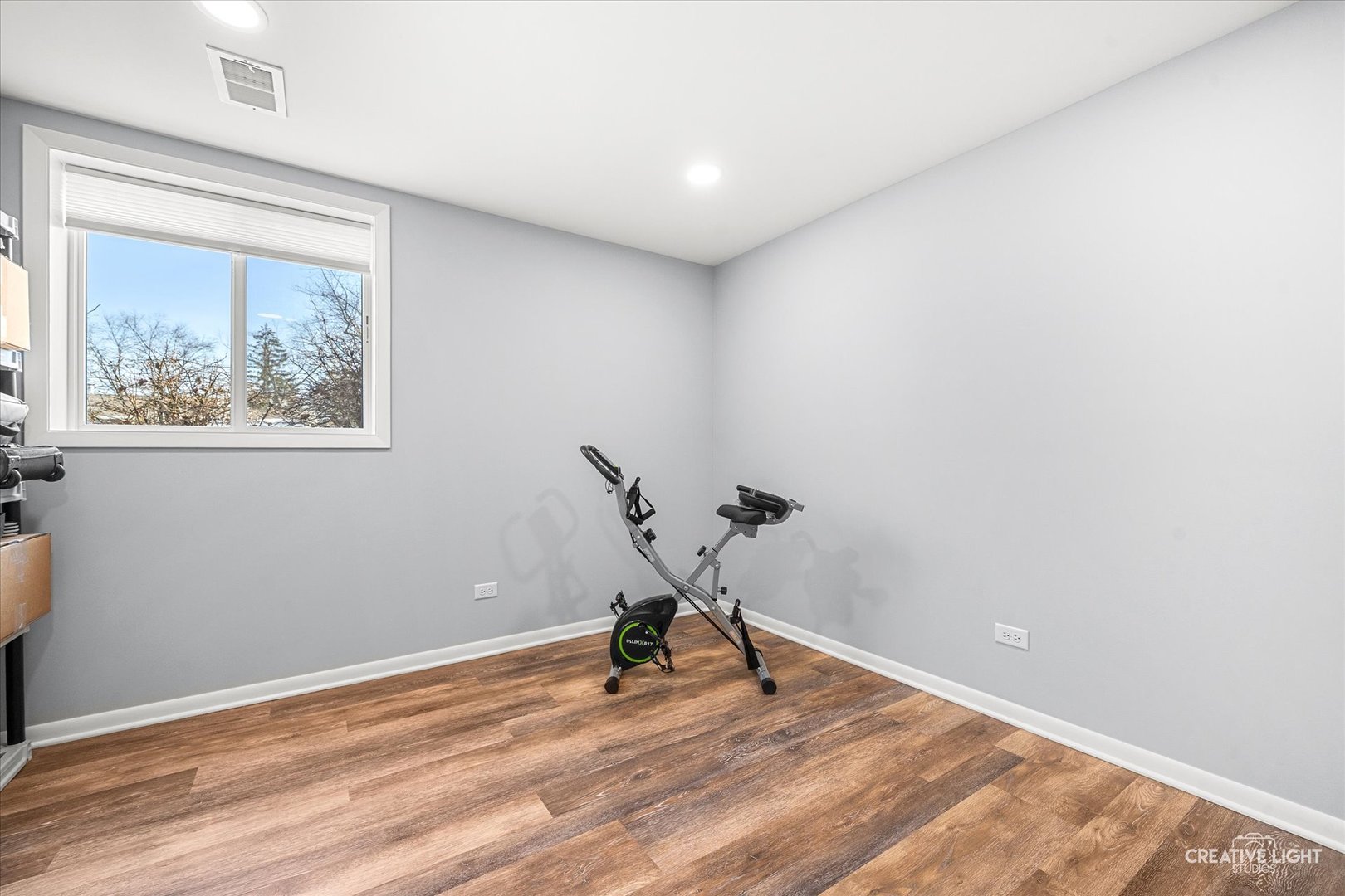 6828 Kincaid Court, Woodridge, IL 60517