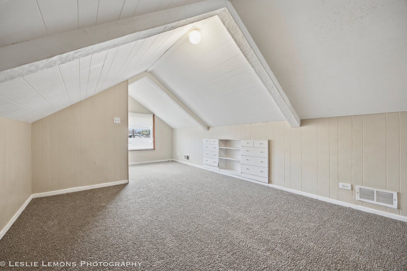 2423 Wesley Avenue, Berwyn, IL 60402