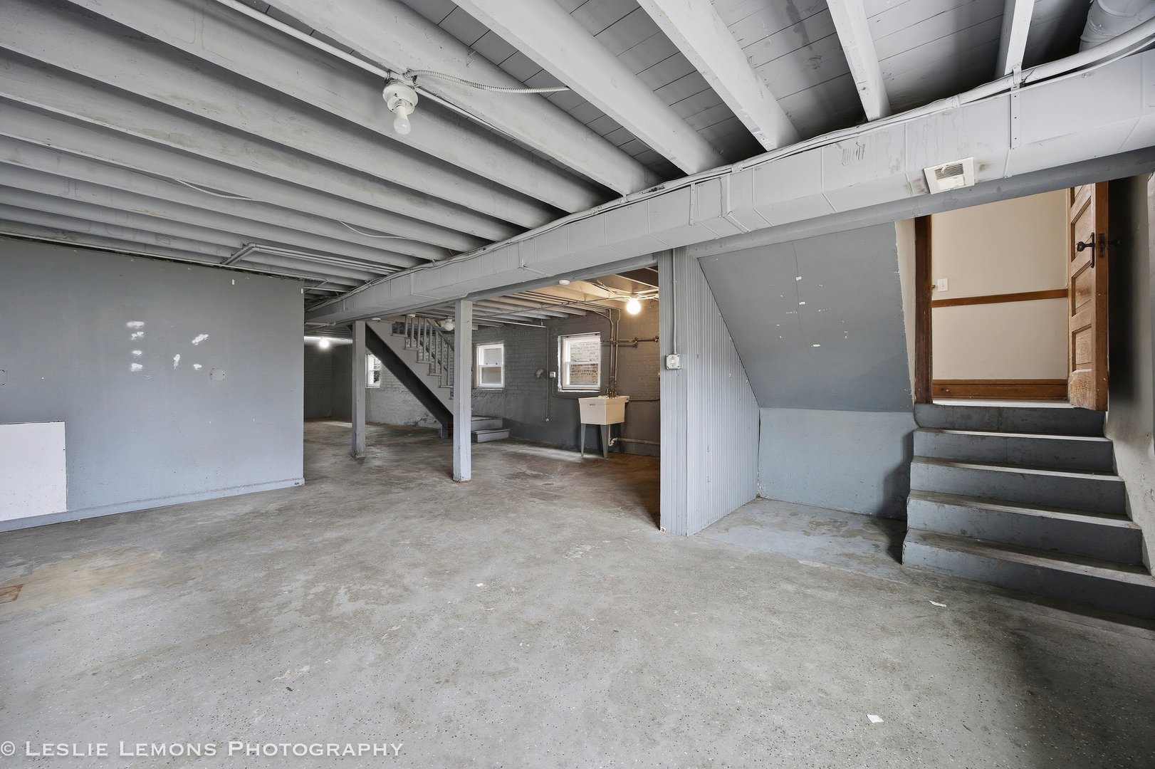 2423 Wesley Avenue, Berwyn, IL 60402