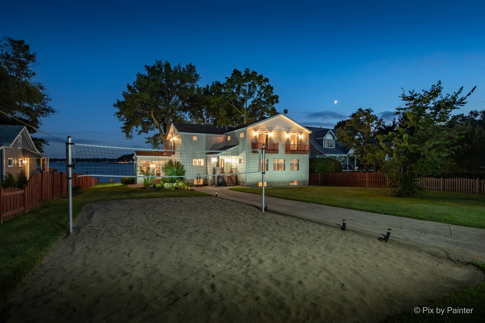 27771 W Lake Shore Drive, Spring Grove, IL 60081