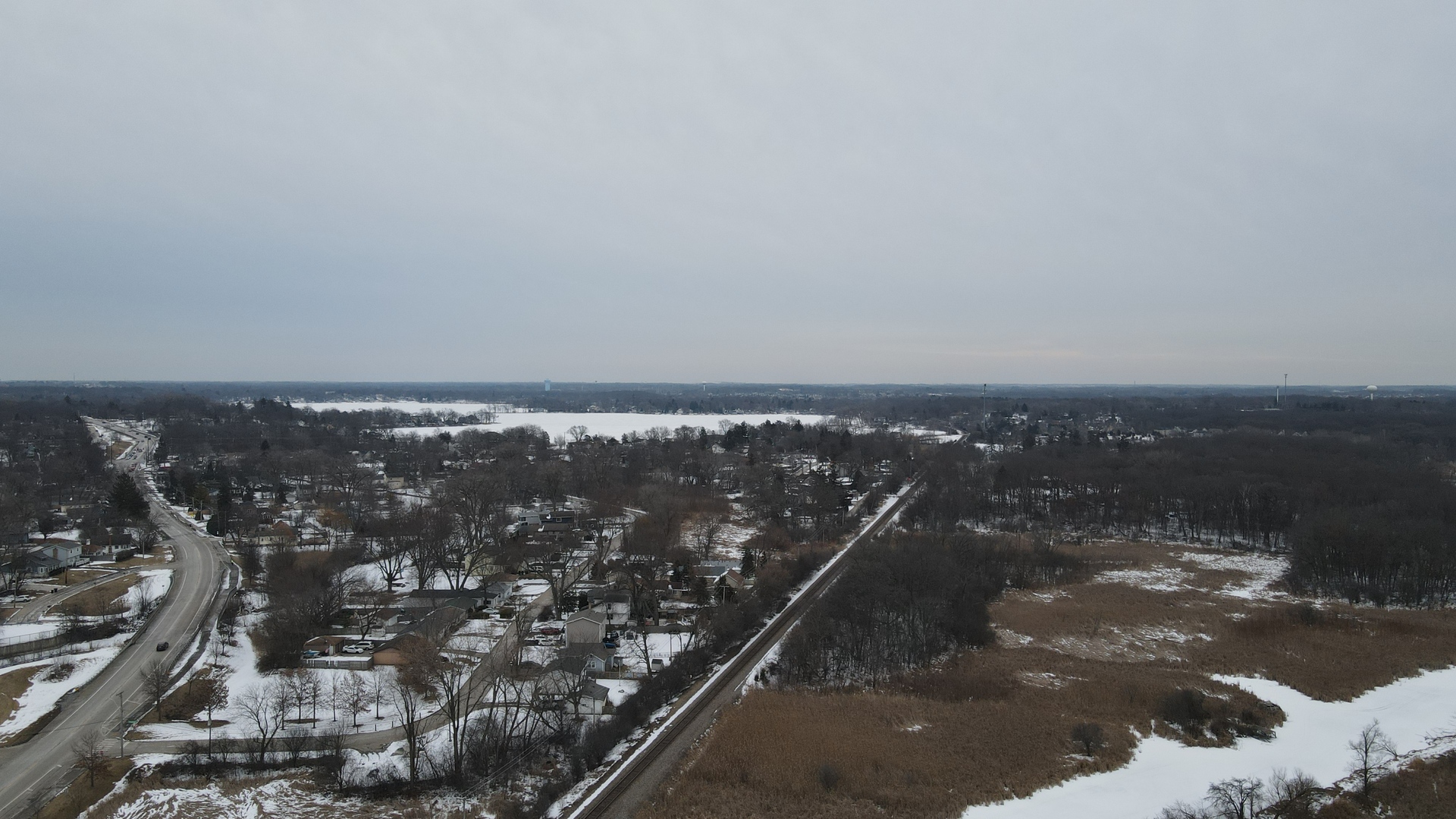 605 Rollins Road, Ingleside, IL 60041