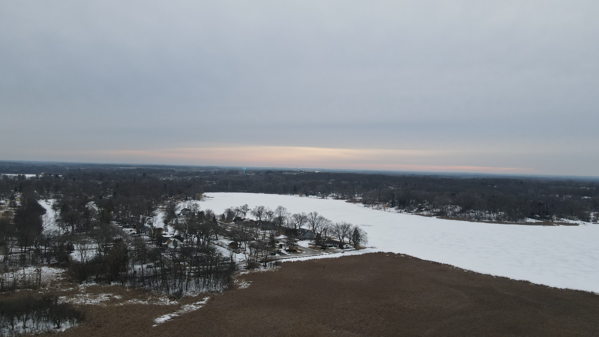 605 Rollins Road, Ingleside, IL 60041