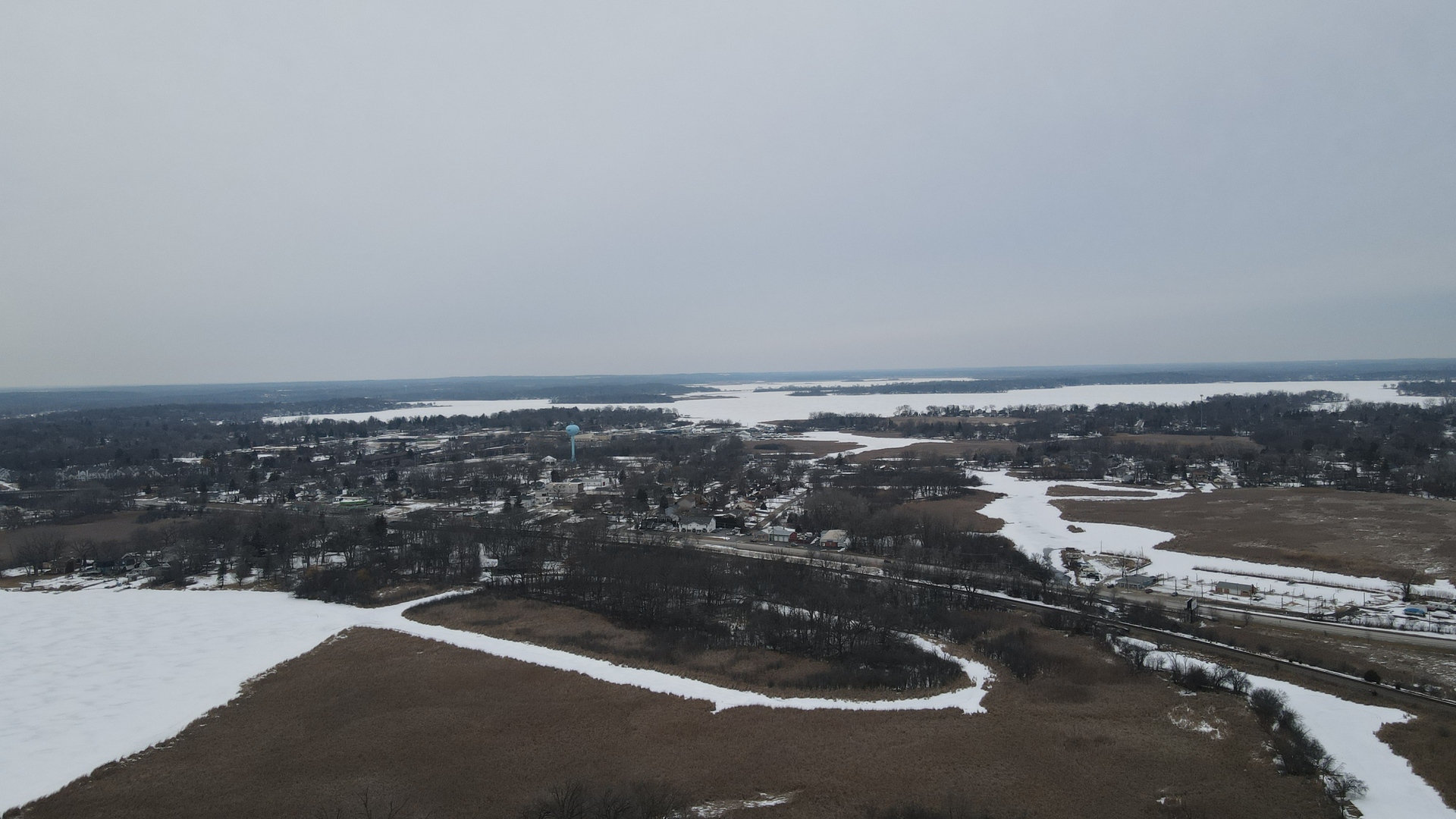 605 Rollins Road, Ingleside, IL 60041