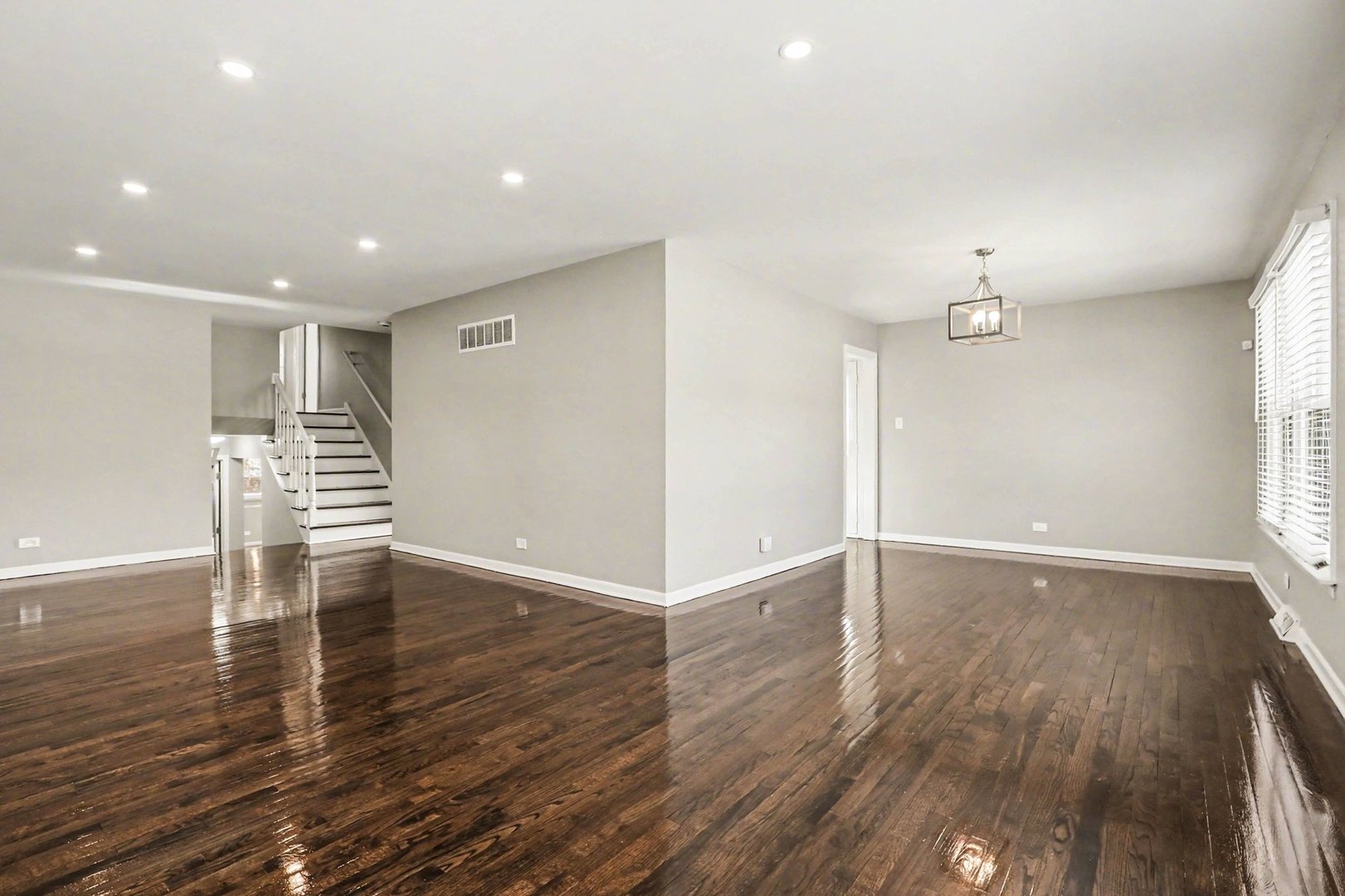 18103 Cherrywood Lane, Homewood, IL 60430