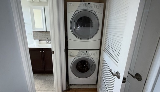 6752 S CLYDE Avenue #3, Chicago, IL 60649