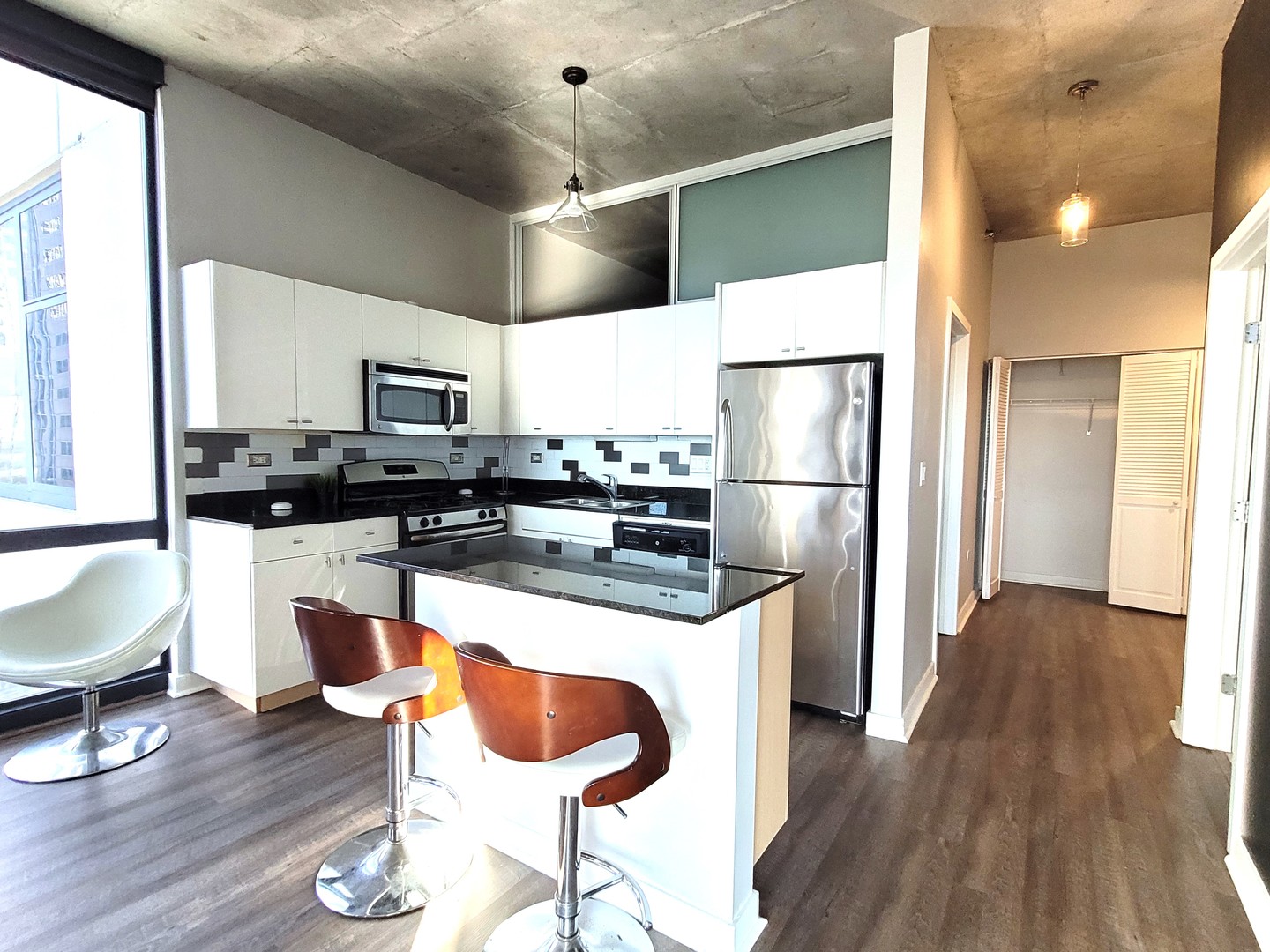 235 W VAN BUREN Street #3714, Chicago, IL 60607