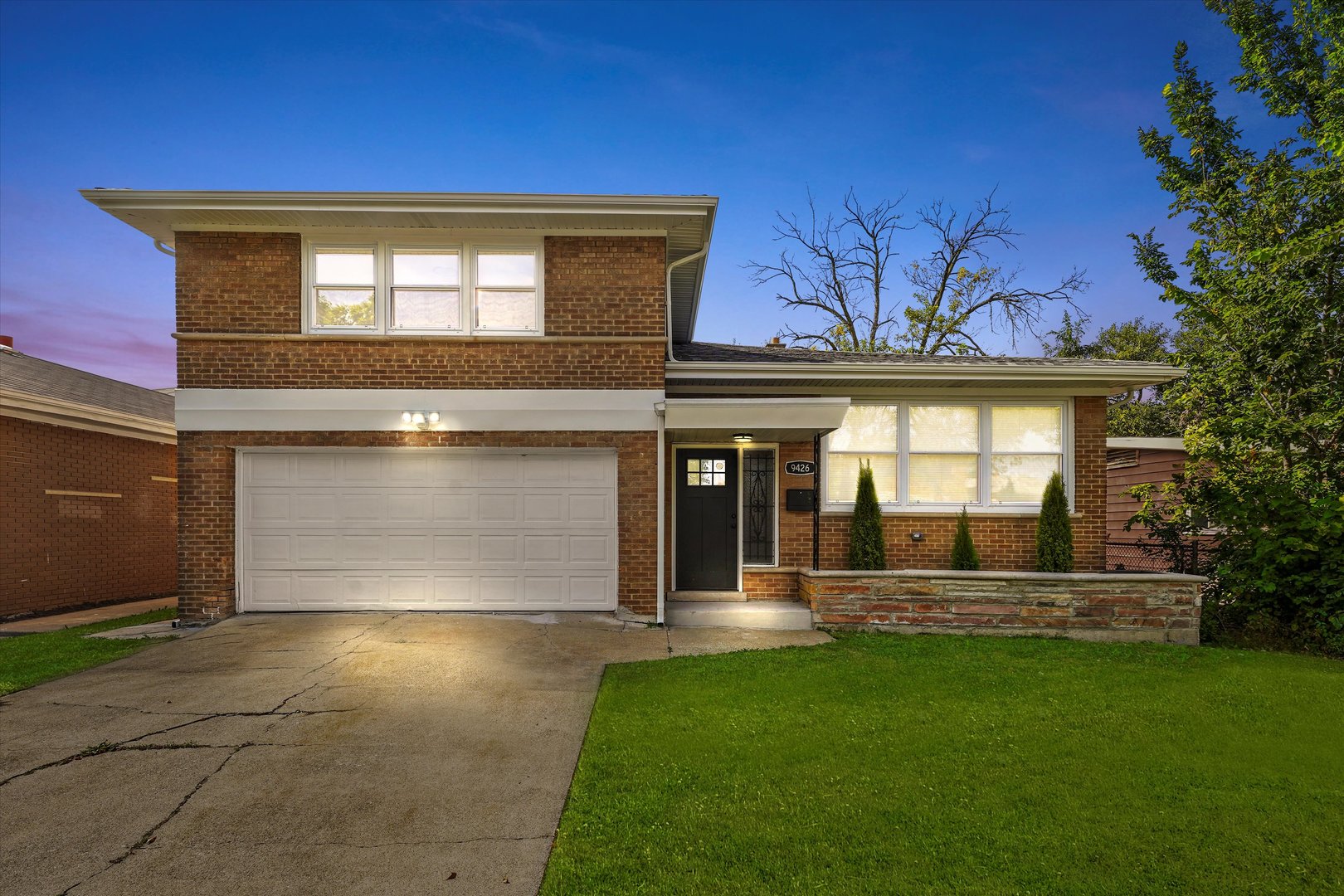 9426 S Lowe Avenue, Chicago, IL 60620