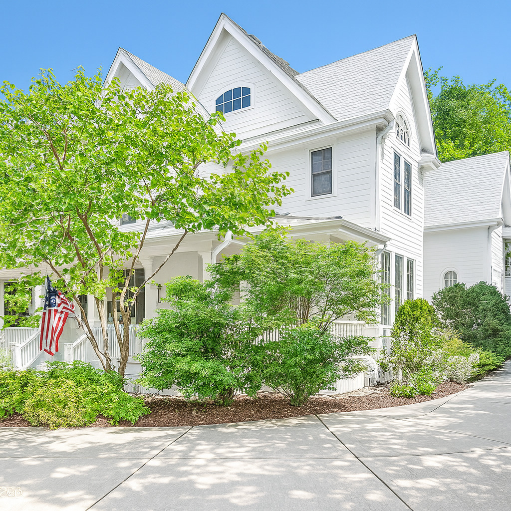 117 N Monroe Street, Hinsdale, IL 60521