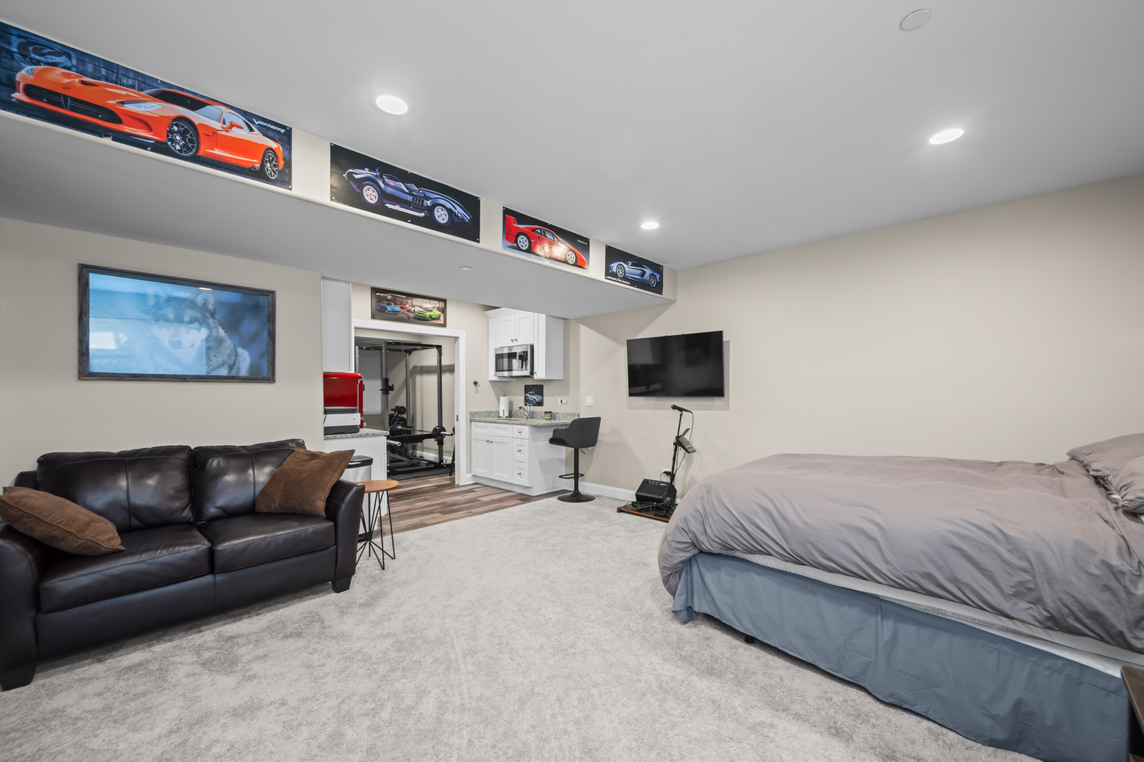 1585 Dakota Drive, Elk Grove Village, IL 60007