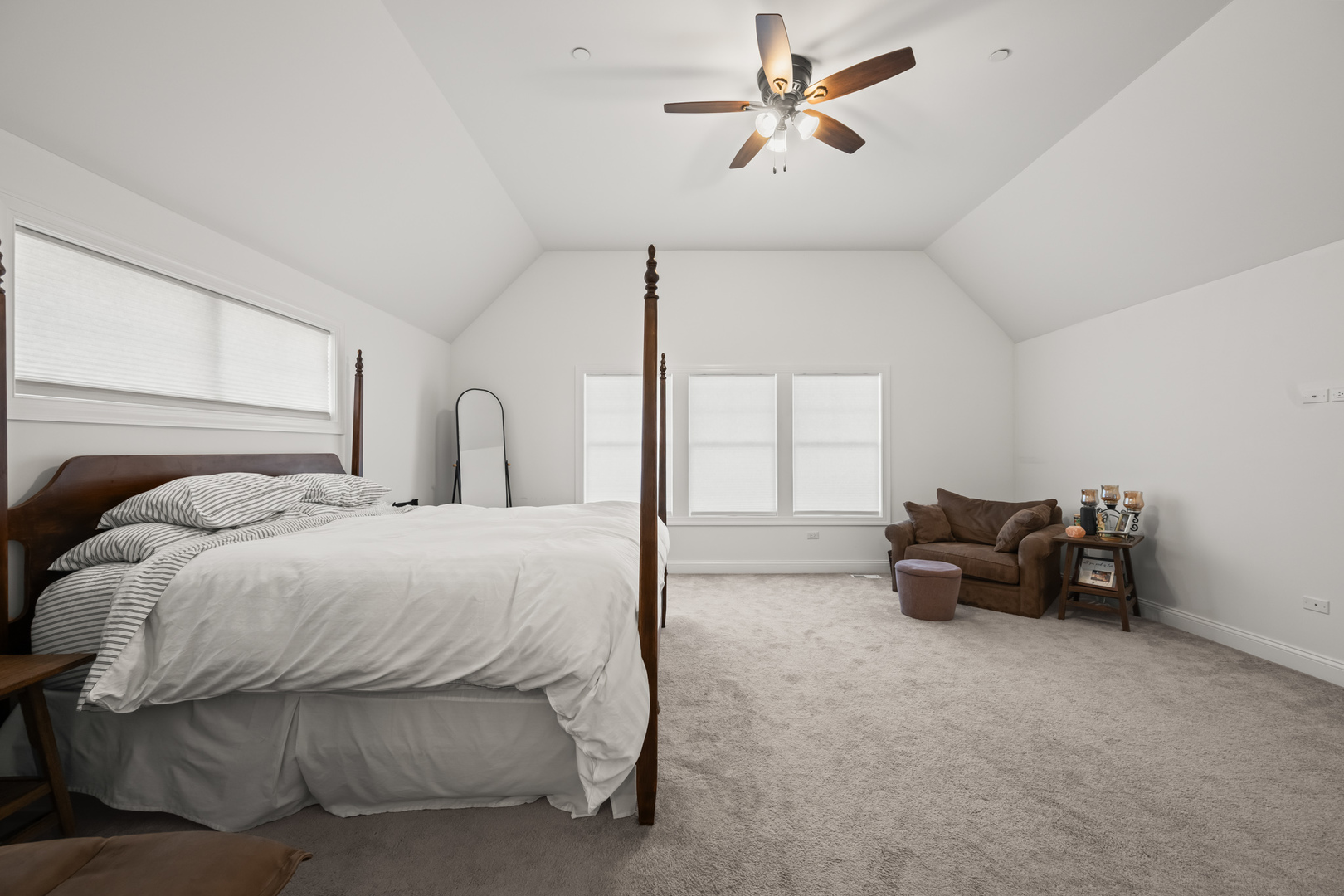 1585 Dakota Drive, Elk Grove Village, IL 60007