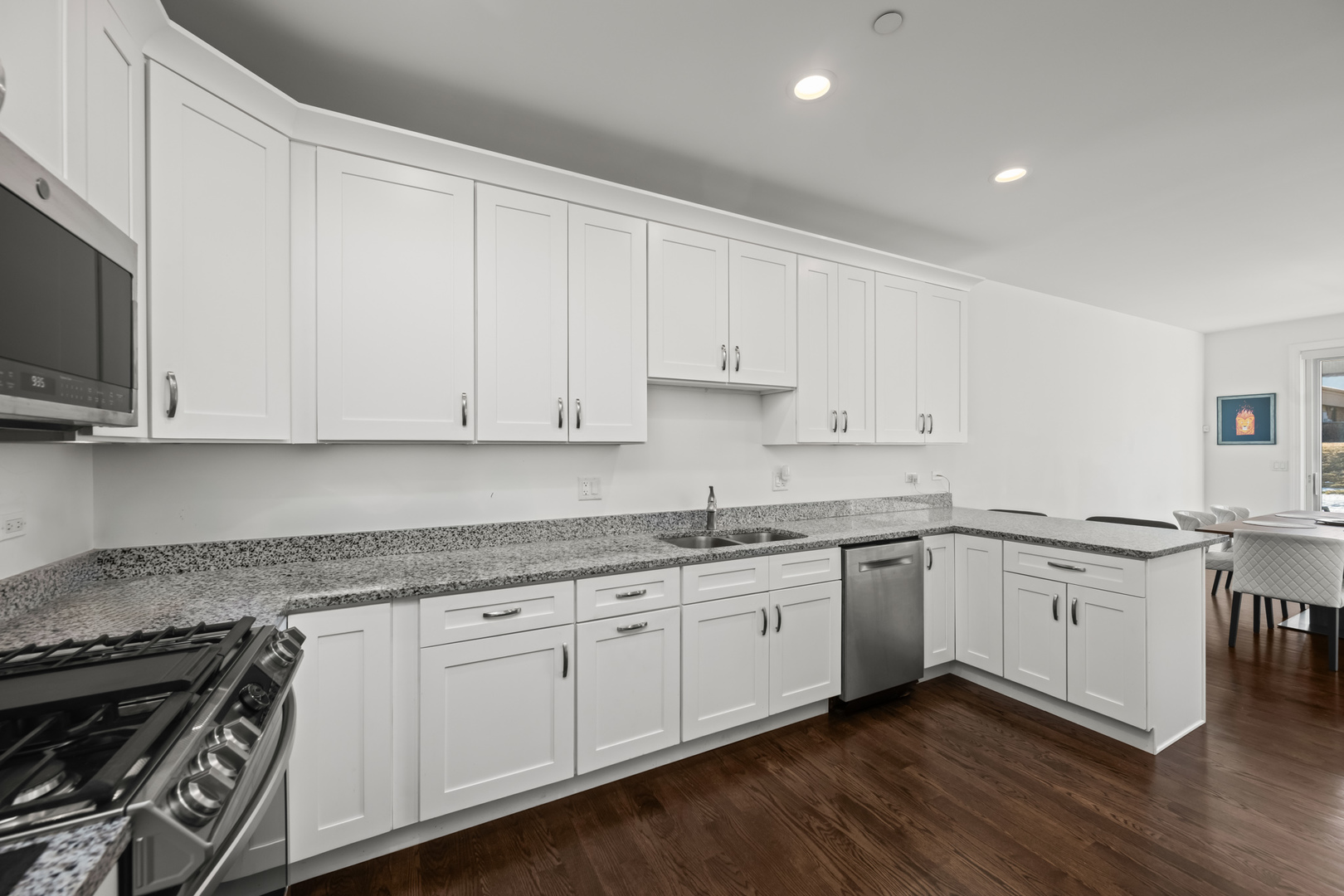 1585 Dakota Drive, Elk Grove Village, IL 60007