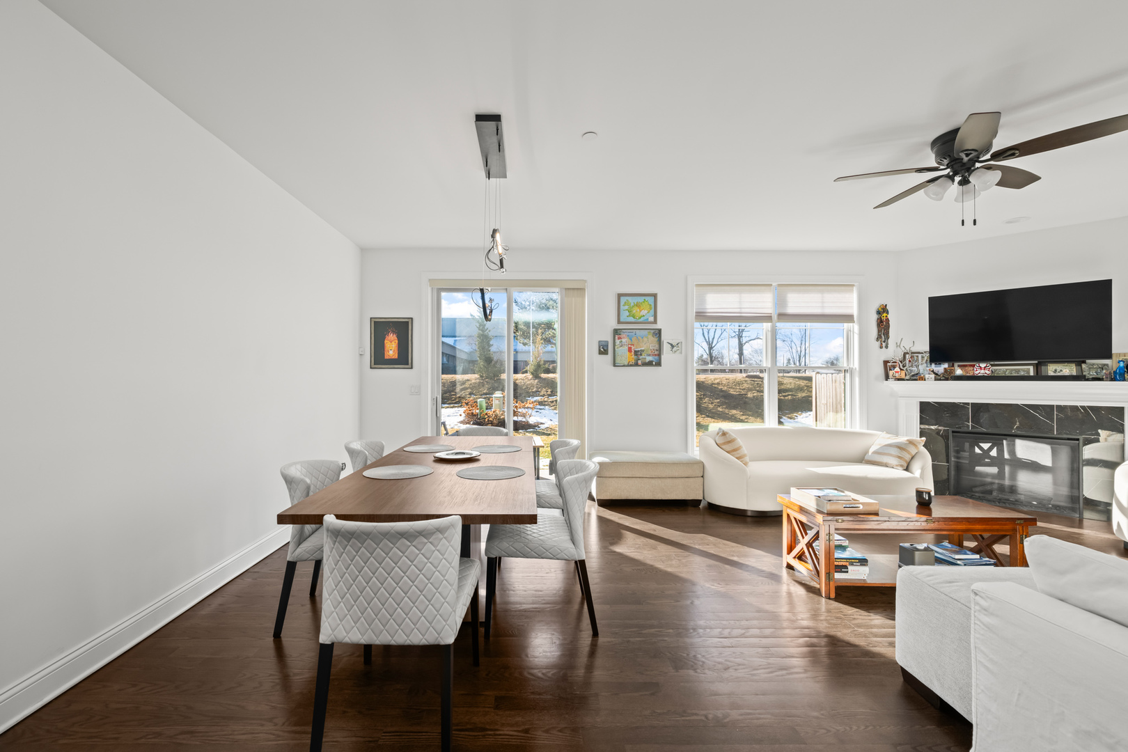 1585 Dakota Drive, Elk Grove Village, IL 60007