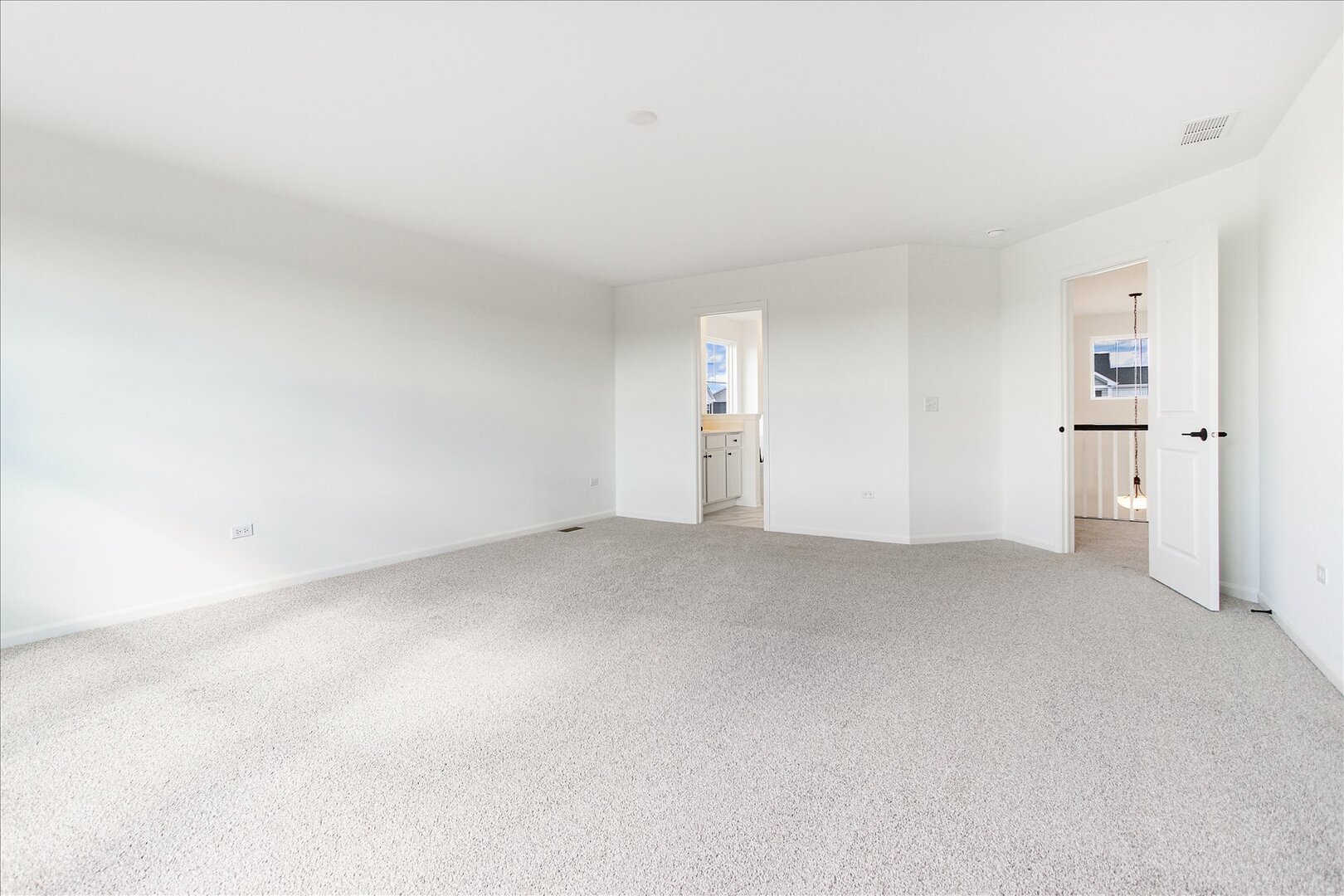 641 Henry Lane, Oswego, IL 60543