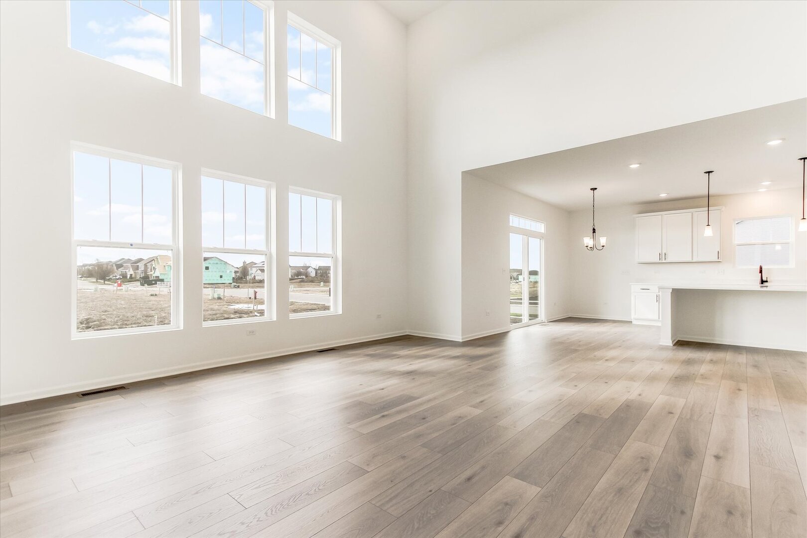 641 Henry Lane, Oswego, IL 60543