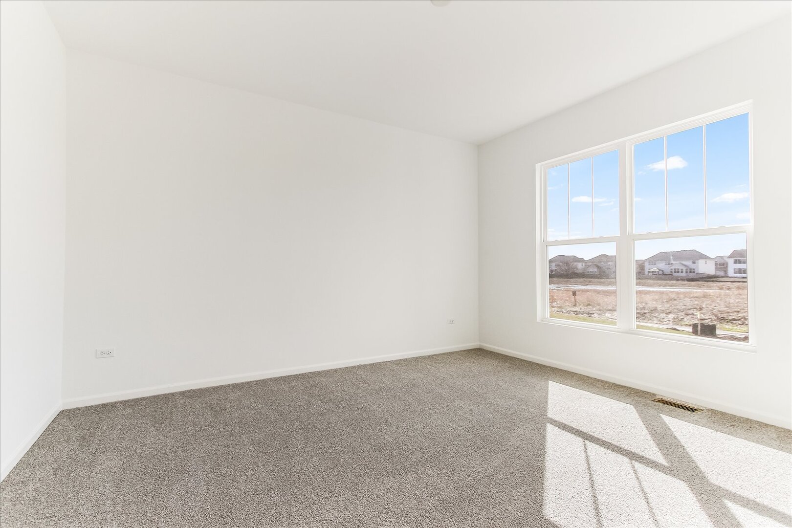 641 Henry Lane, Oswego, IL 60543