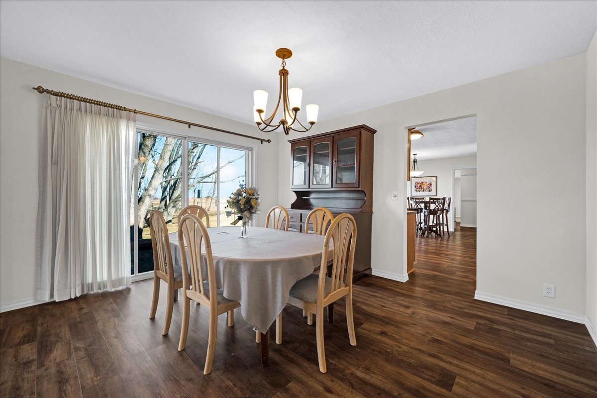 19066 Woodland Trail, Bloomington, IL 61705