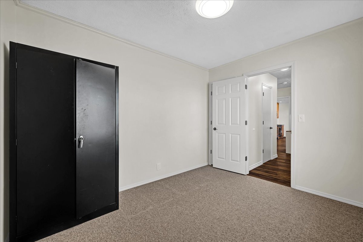 19066 Woodland Trail, Bloomington, IL 61705