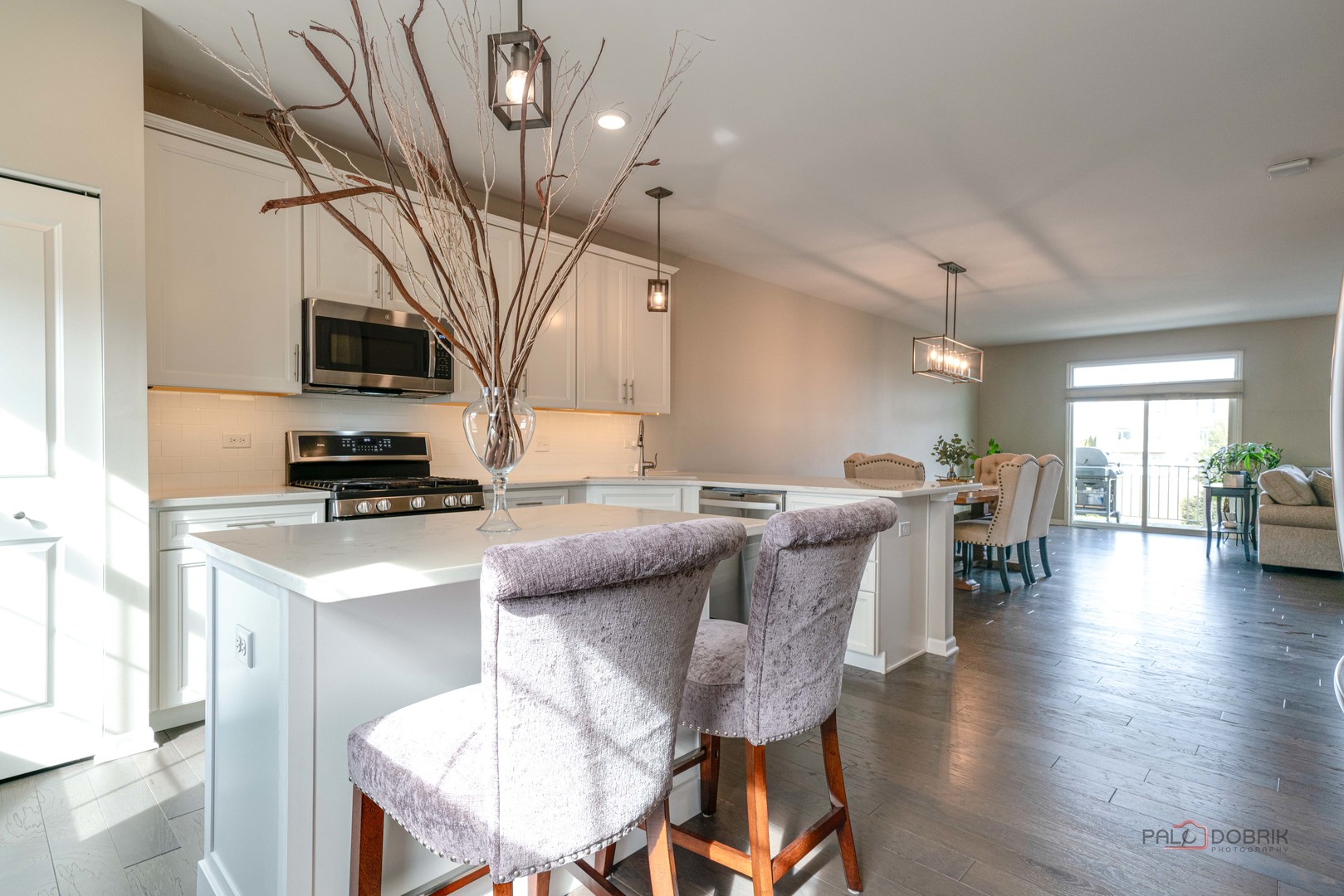 Crystal Lake, IL 60012