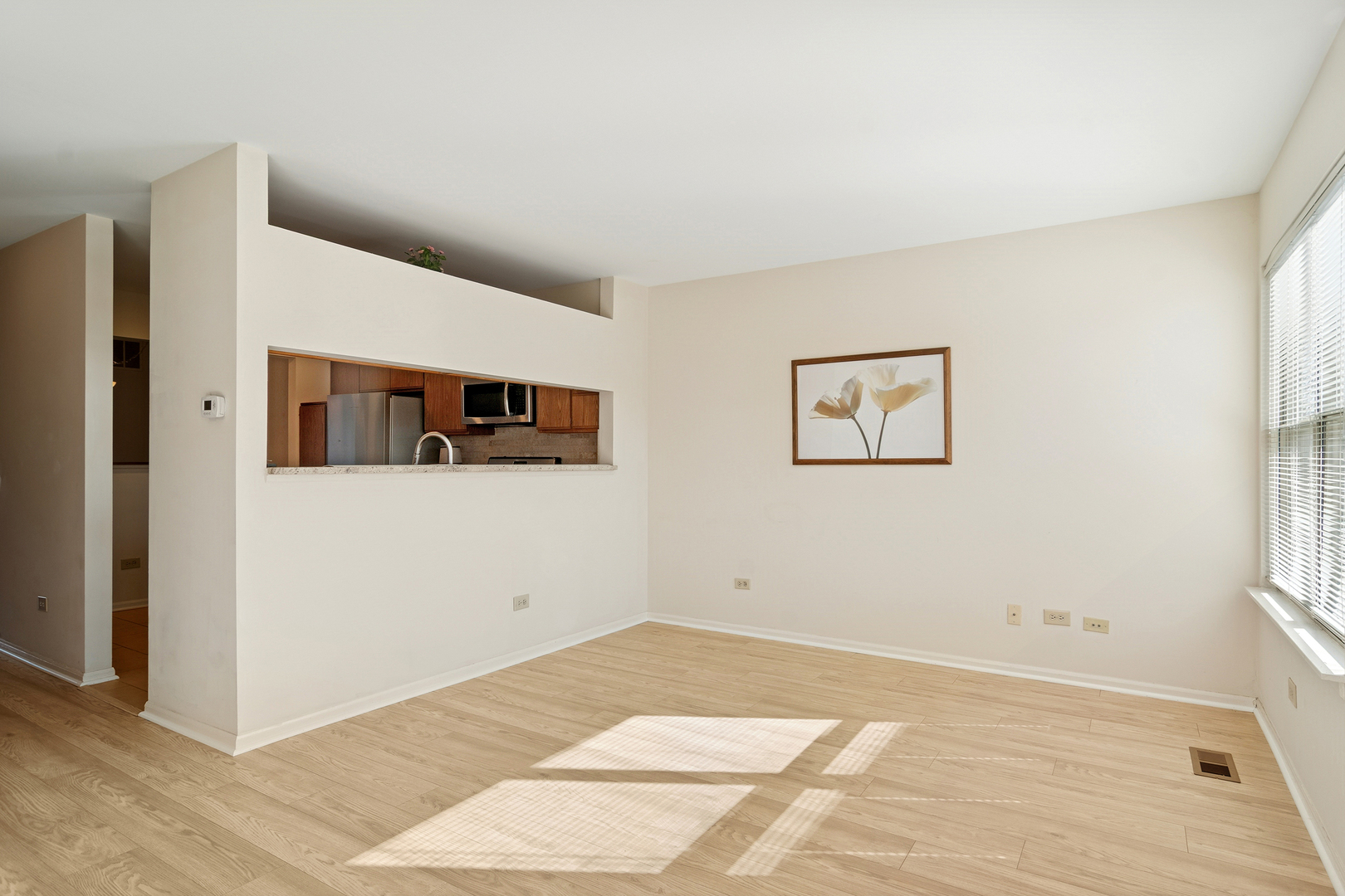 988 Ridgefield Lane, Wheeling, IL 60090