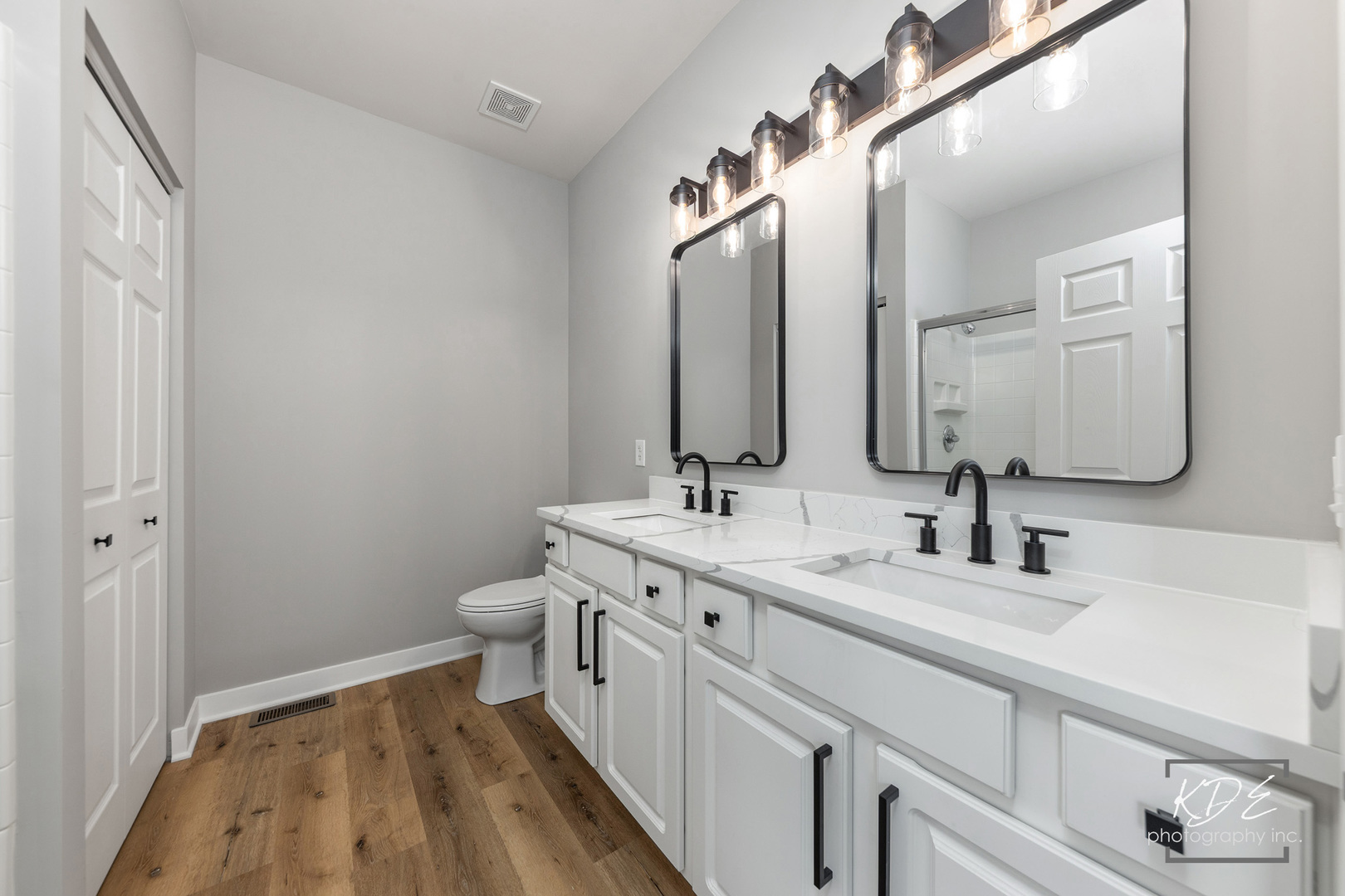 733 S Mecosta Lane, Romeoville, IL 60446