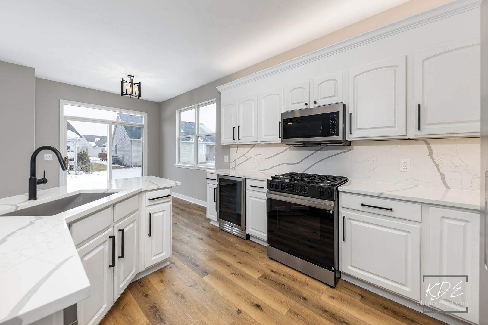 733 S Mecosta Lane, Romeoville, IL 60446